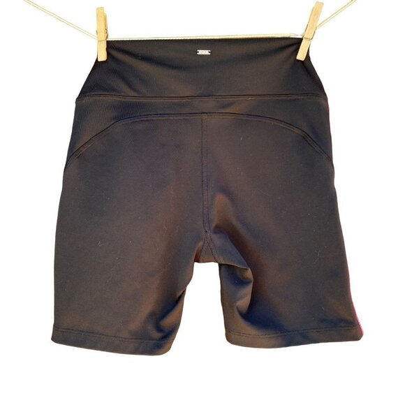 Pink Victoria’s Secret Ultimate Black Rainbow Striped Bike Women’s Shorts Size X - Picture 2 of 8